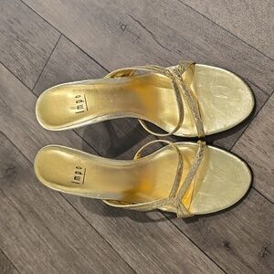 8/10 IMPO SANDALS